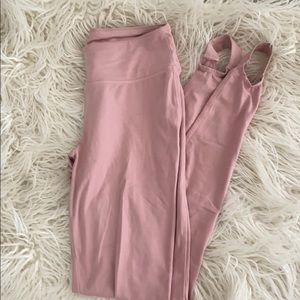 SOFTEST PINK LEGGING!